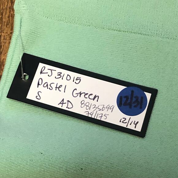 Romeo & Juliet Couture Pastel Green A-Line Skater Skirt Size Small - Picture 11 of 11